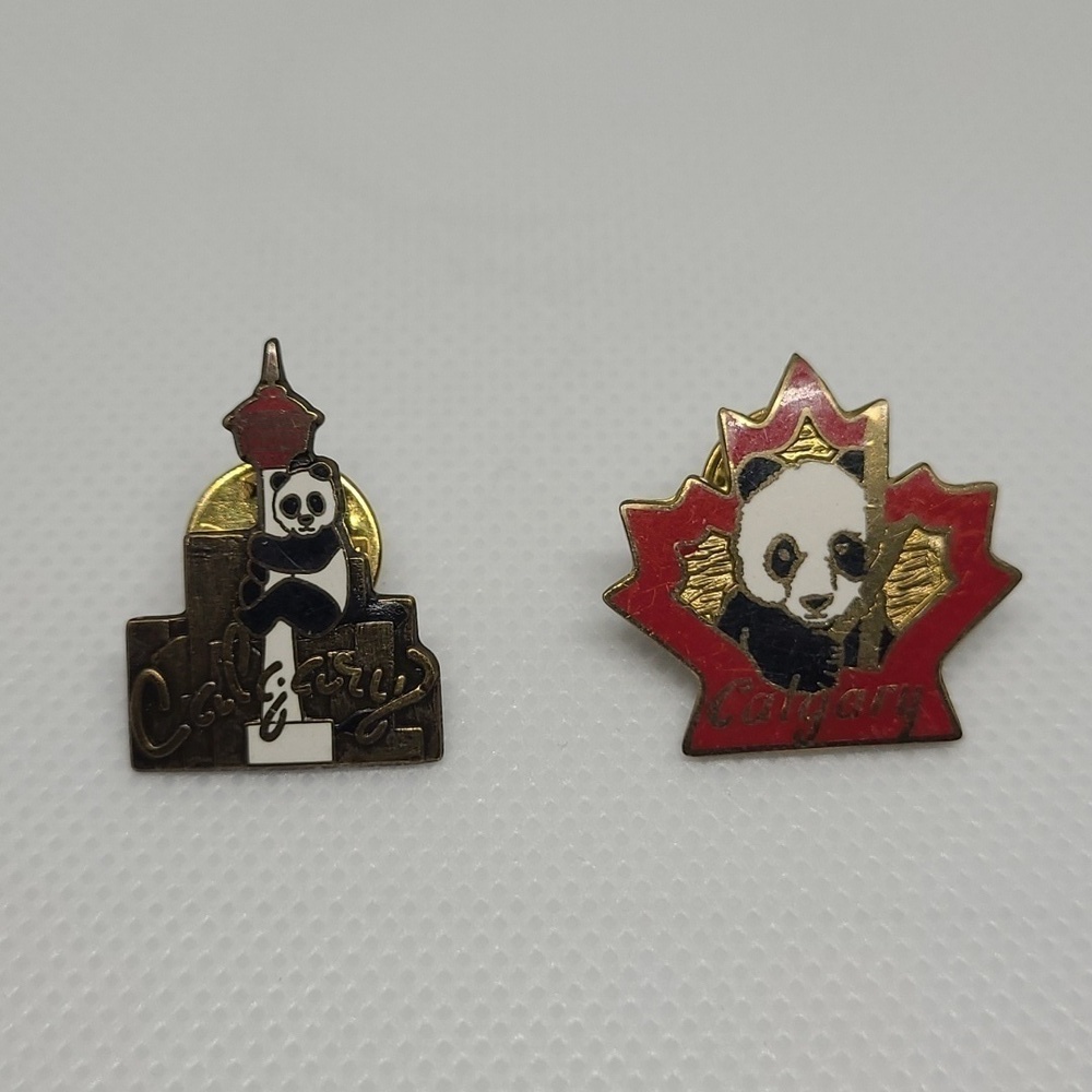 VINTAGE 1988 CALGARY ZOO PANDA VISIT & WINTER OLYMPICS Lapel Pins, Bundle of Two - Picture 2 of 12